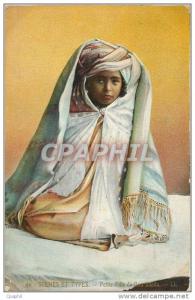 CPA Scenes et Types Petite Fille de Bou Saada