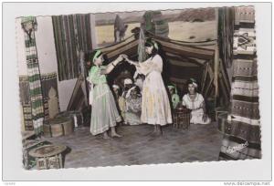 CPSM BOU SAADA  CIE DU BONHEUR  - SALON DE DANSES - DANSES OULED NAILS