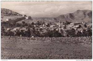 BOU-SAADA    Cité du Bonheur     Le Cimetiére et Vue Generale