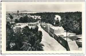 BOU SAADA - rue arabe  et Oasis