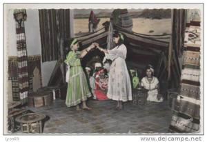 110  BOU SAADA SALON DE DANSE