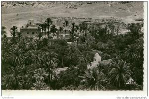 BOU SAADA - HÔTEL TRANSATLANTIQUE - Tombeau du Peinte DINET vu de