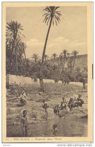 Algérie - Bou Saâda - baignade dans l´oued