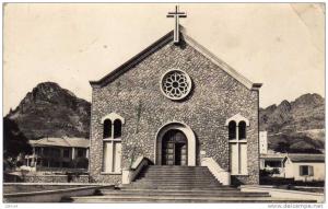 9 - Ouenza -  L'église Sainte - Barbe