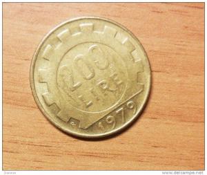 200 LIRE DEL 1979 DELLA REPUBBLICA ITALIANA CON DIFETTO DI CONIO - collo lungo -