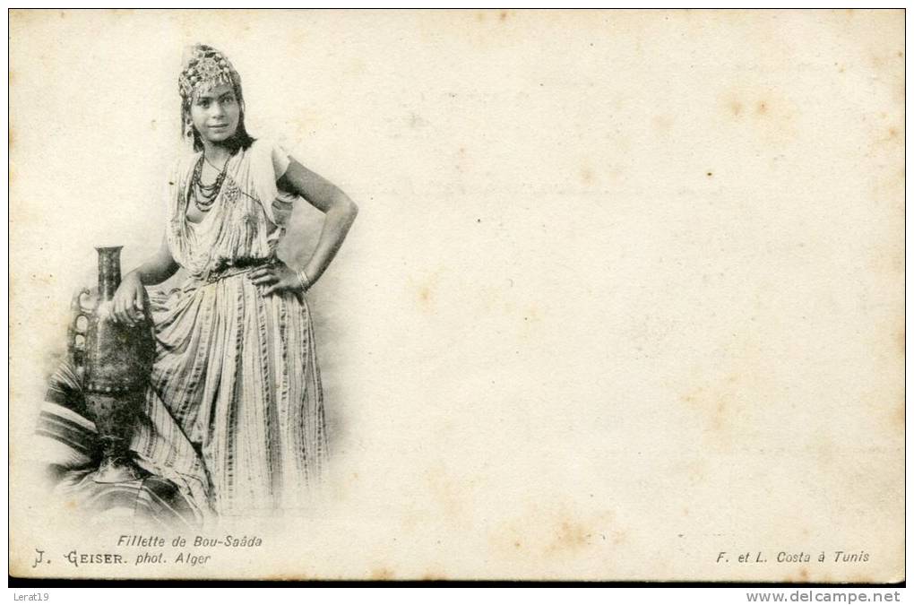 ALGERIE / BOU-SAADA / FILLETTE - NON ECRITE ‹(•¿• )›