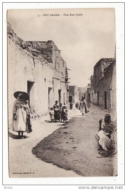 Algérie   BOU SAADA   Une rue arabe