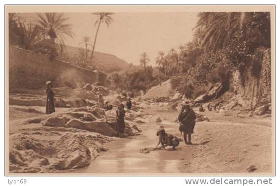 80180  BOU SAADA   DANS L´OUED