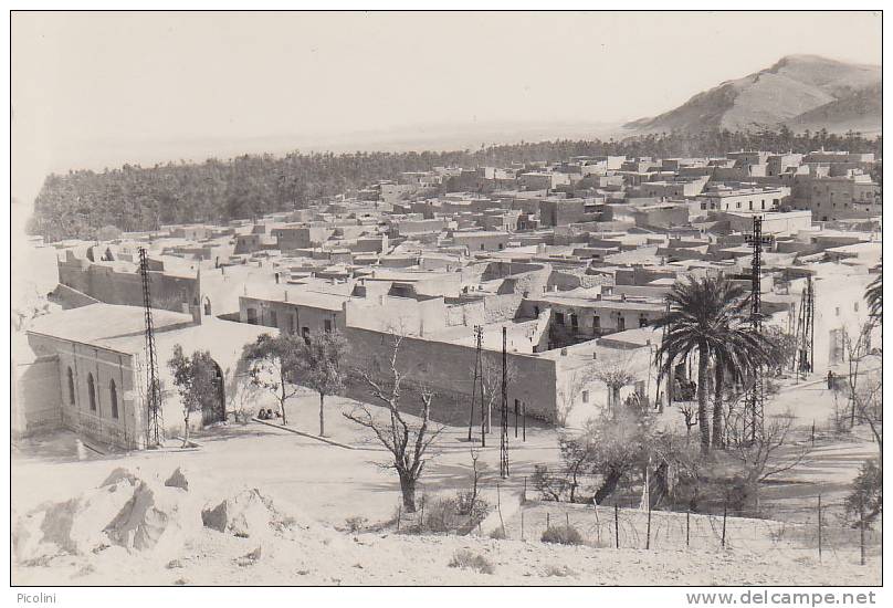 BOU SAADA  PHOTO FORMAT CPA    ///////   REF  130