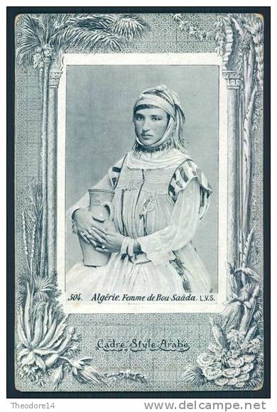 Algérie Femme de Bou Saada Cadre style arabe