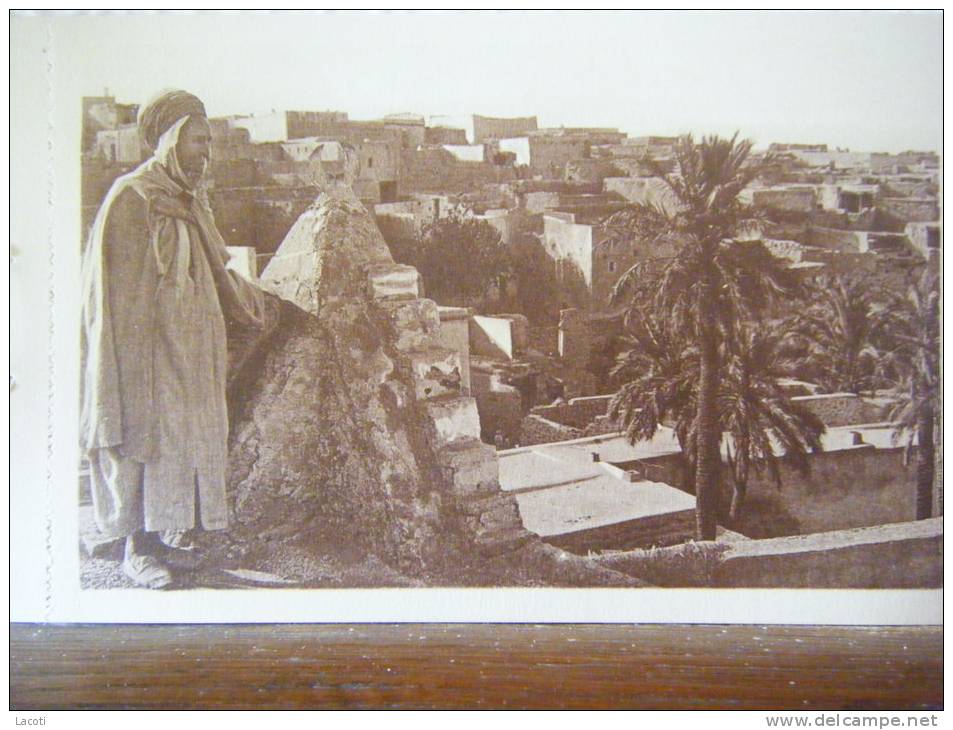 ALGERIE - BOU-SAADA - vue sur le village indigène - CPA n°37