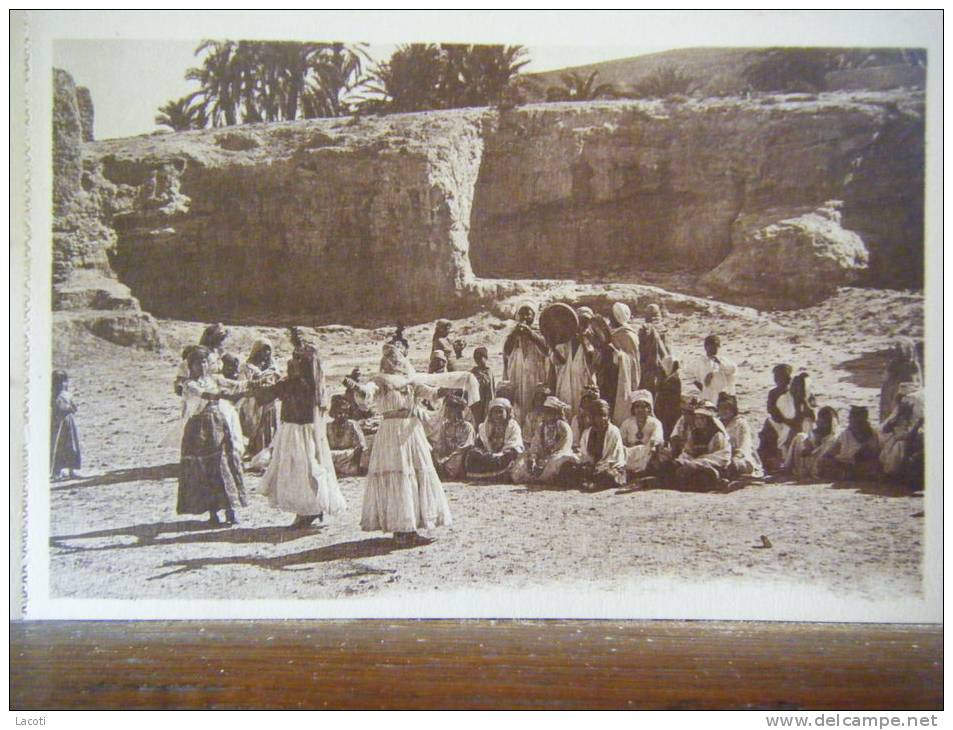 ALGERIE - BOU-SAADA - danses d´ouleds Naïls - CPA n°22