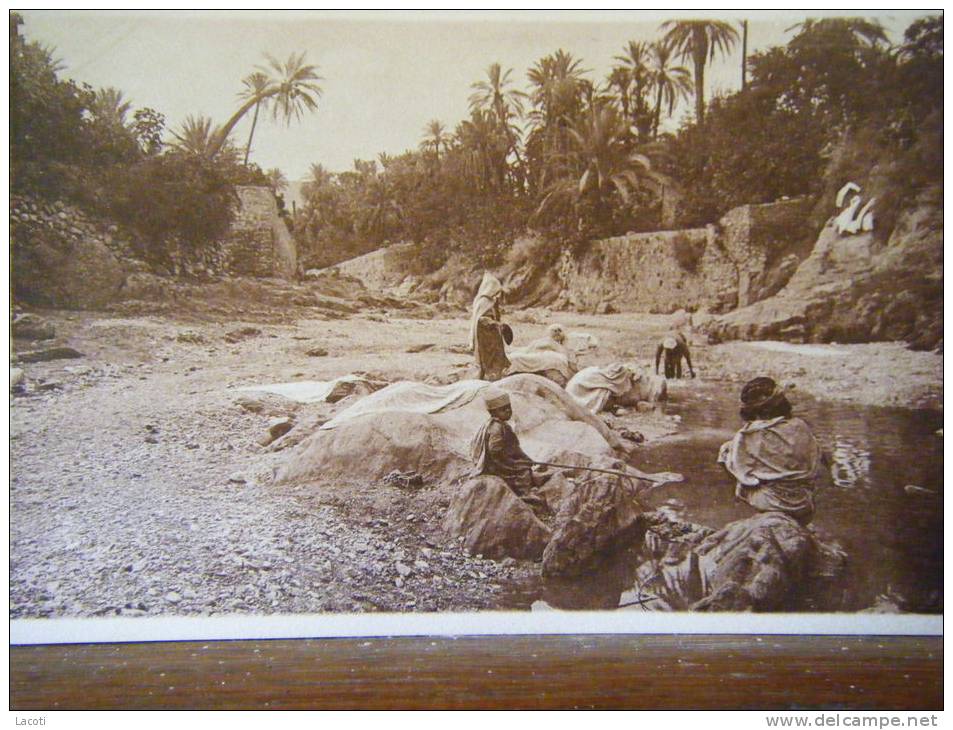 ALGERIE - BOU-SAADA - dans l'oued