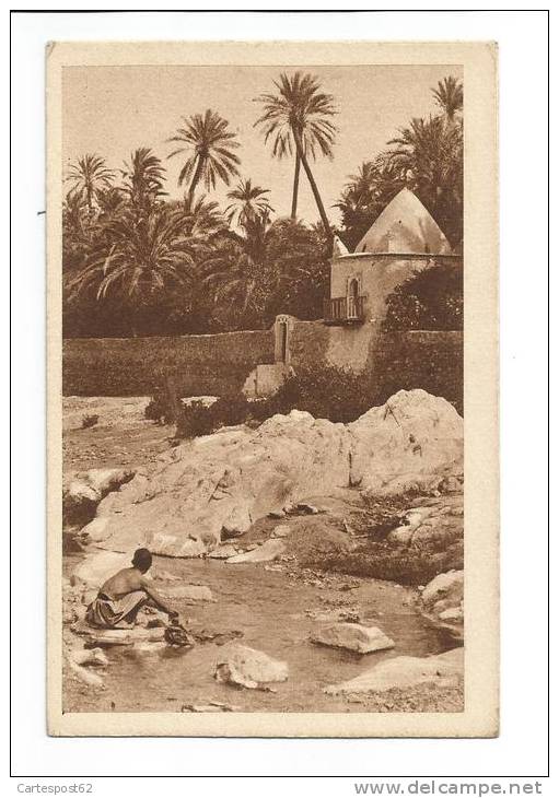 Bou-Saada. Hôtel du Caid. La Kouba de E. Dinet.  (Algérie).