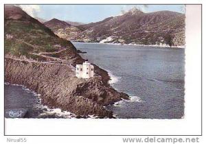 ALGERIE environs de COLLO  Bord de mer phare