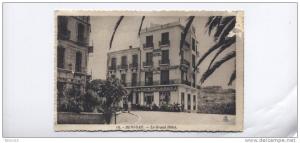 BENI-SAF Le Grand Hôtel (café de la Paix) (pli et pelure voir scan et carte décollée d'un cahier)