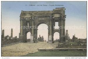 dg21280 Timgad Ruines Romaines Arc de Trajan Facade Occidentale Kat. Algerien