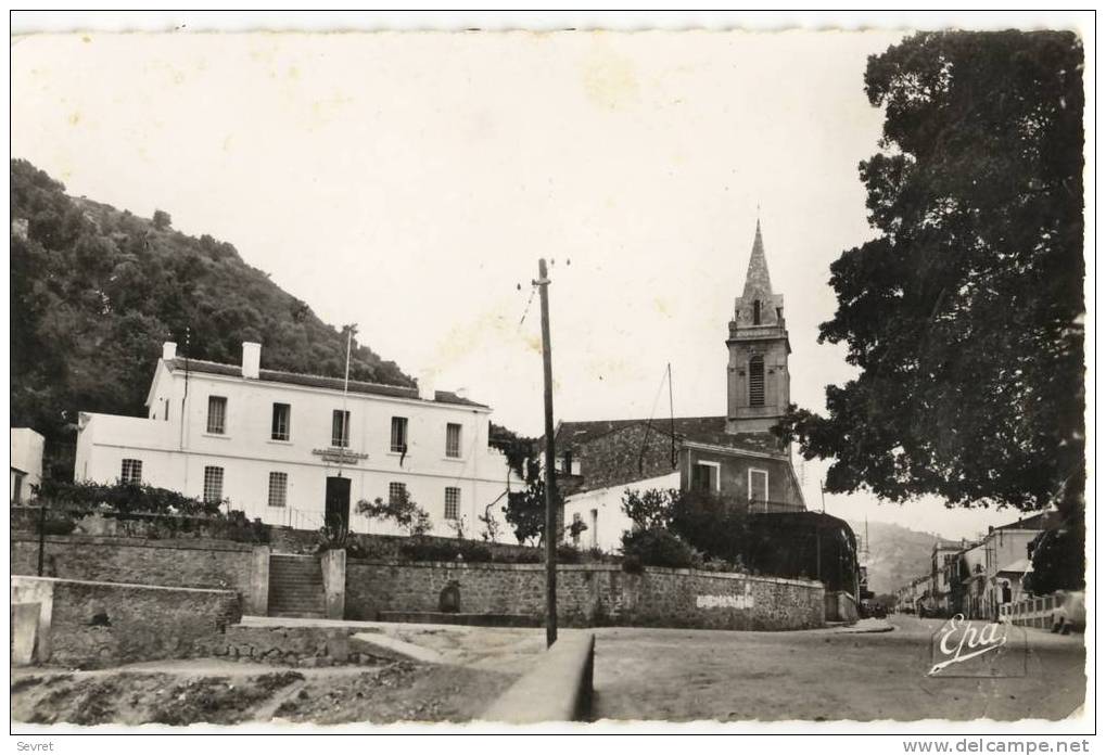 COLLO. - Les Contributions et l´Eglise.  CPSM