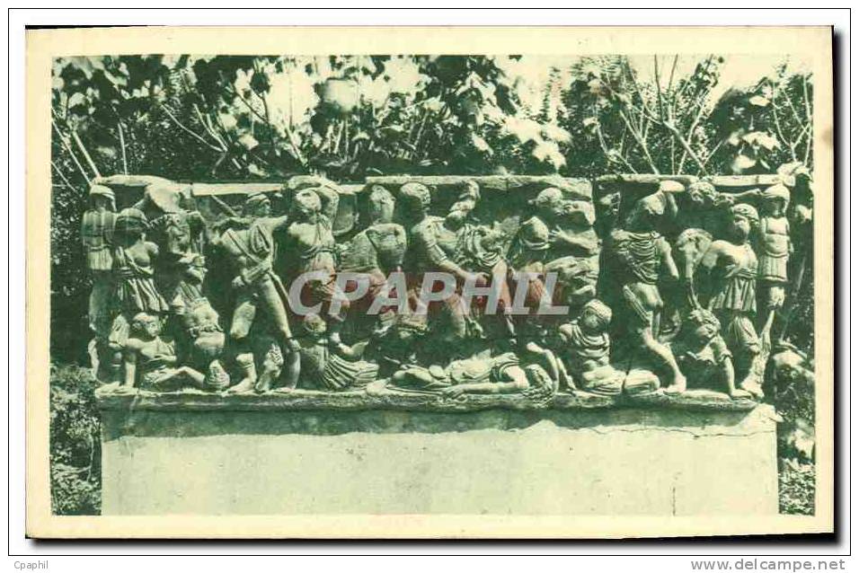 CPA Hippone Musee Sarcophage romain