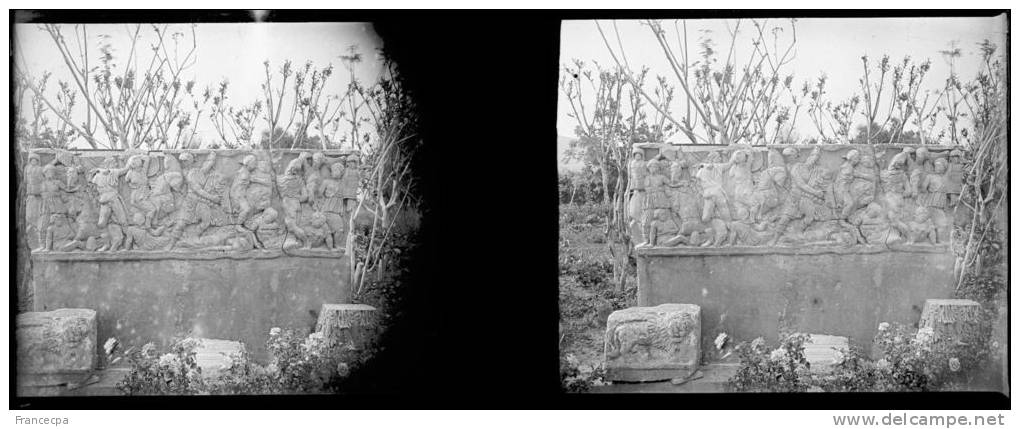 Plaque Photo Stéréo - PN 0112 - ALGERIE - BÔNE - HIPPONE - Sarcopage Phénicien