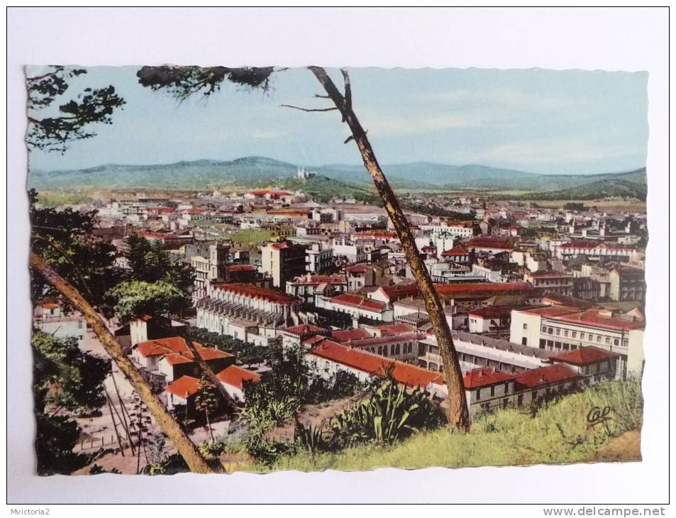 BONE - Vue vers HIPPONE