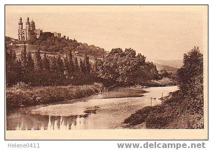 CPA HIPPONE - LA BASILIQUE ET L'OUED BOUDJIMAH
