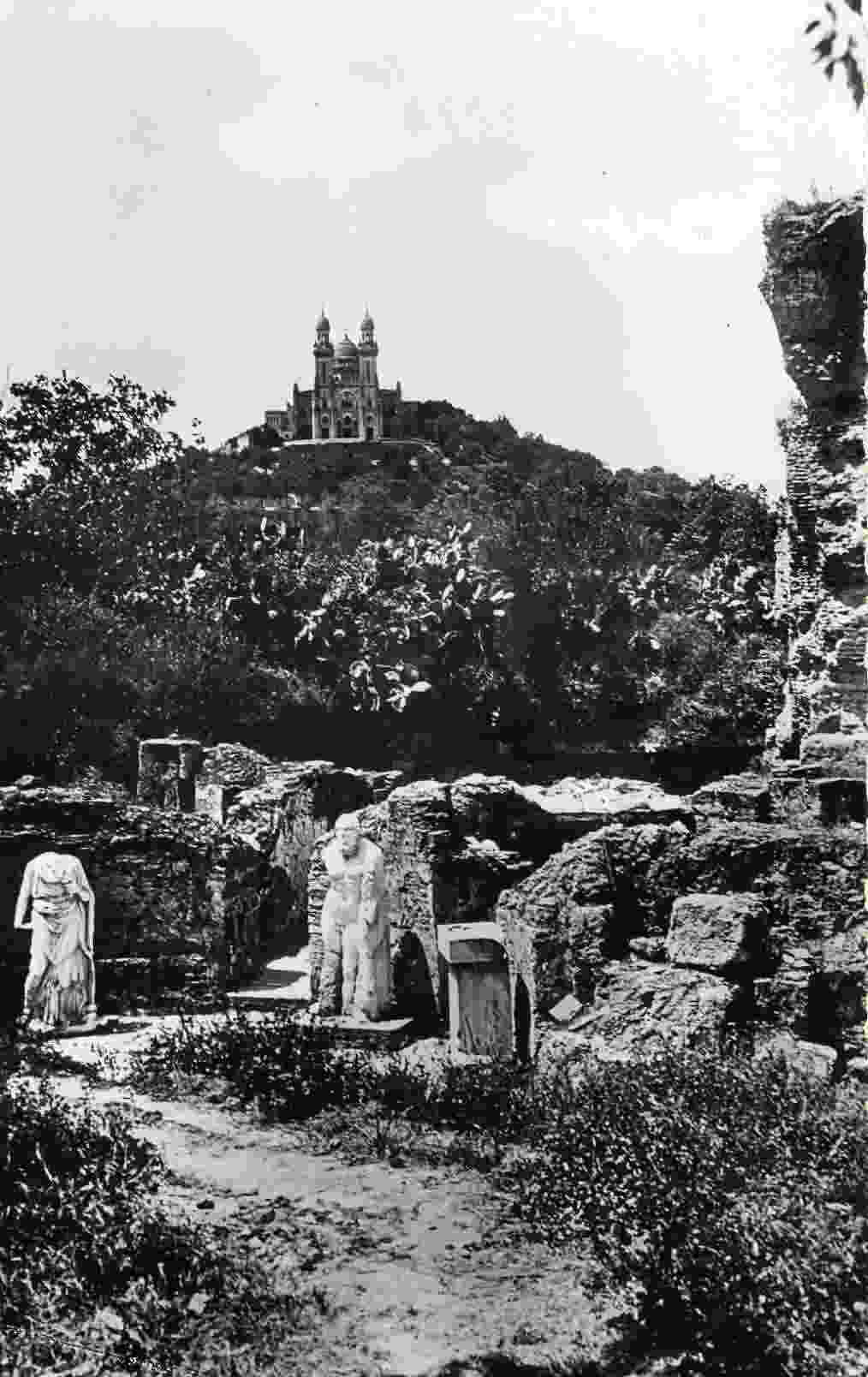 BÔNE - Ruines et Cathédrale d'Hippone