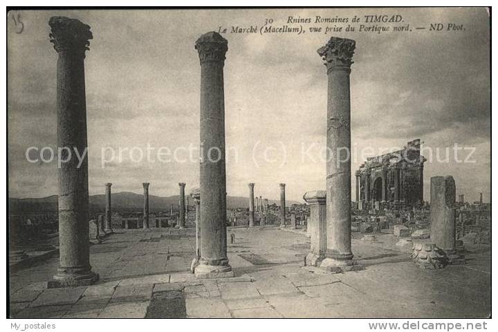 dg21266 Timgad Ruines Romaines Le Marche Macellum vue prise du Portique nord Kat