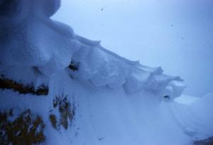 poste militaire de boulaghman taouzient 1958 couvert de neige