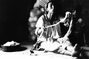 المراة الامازيغية واعمالها.