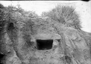 Tombeau (dolmen?) près de Staouéli, Algérie, avril 1881