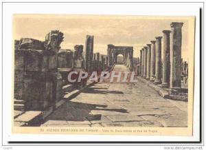 Algerie CPA Ruines romaines de Timgad Voie de Decumanus et Arc d