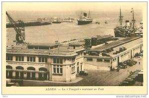 CPA      Alger   le Timgad   rentrant au port                   H-607