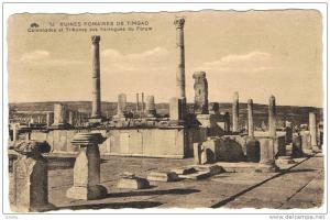 RUINES ROMAINES DE TIMGAD COLONNADES AUX HARANGUES DU FORUM