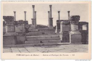 Algérie Timgad - Près de Batna, entrée et portique du forum