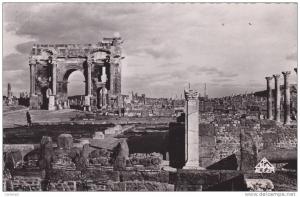 ALGERIE,AFRIQUE DU NORD,Cité antique,ruines romaines,TIMGAD,1958,arc trajan,correspondance du sergent rubillais,AFN,FM