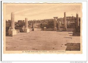 ALGERIE ruines romaines de TIMGAD  intérieur de la bibliothéque