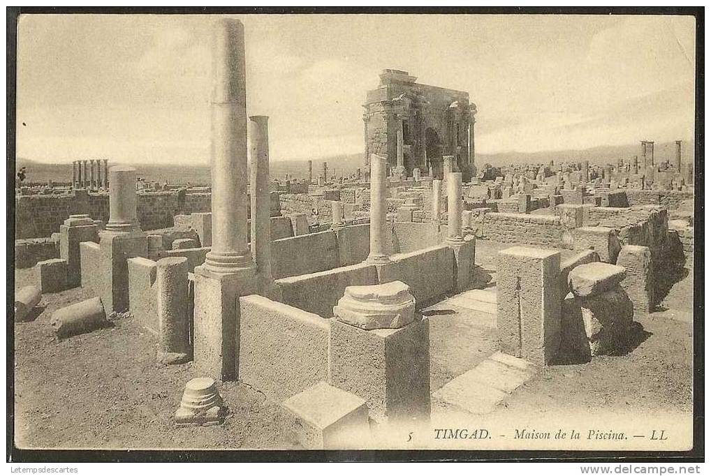 - CPA ALGERIE - Timgad, maison de la Piscina