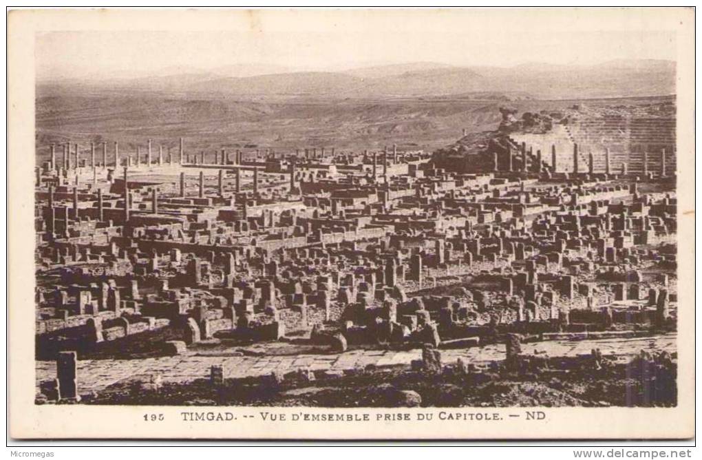 Algérie - TIMGAD - Vue d'ensemble prise du Capitole
