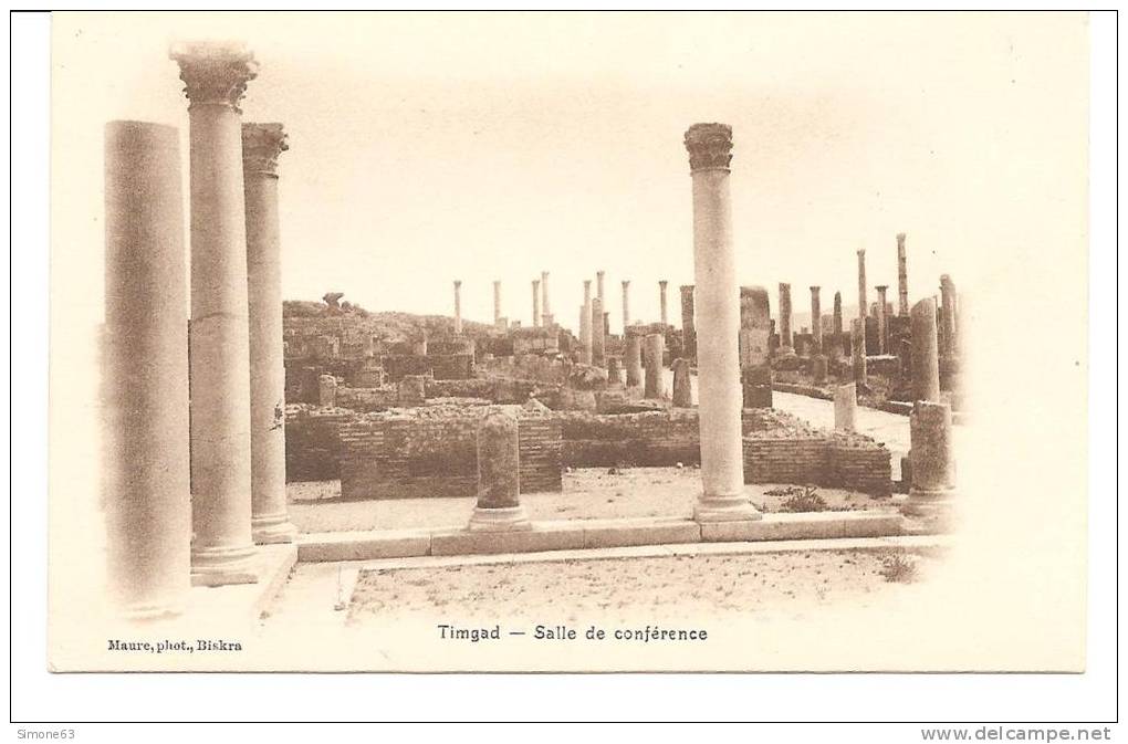 cpa - algerie --  TIMGAD  -- salle  de  conférence  -