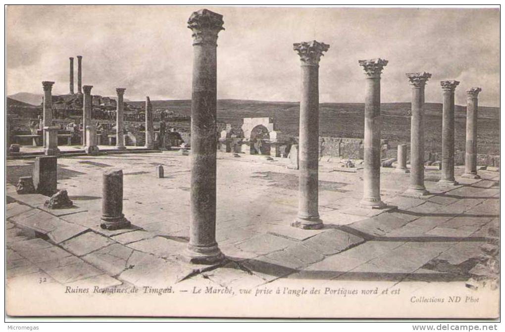 Algérie - Ruines Romaines de TIMGAD - Le Marché, vue prise à l'angle des Portiques nord et est