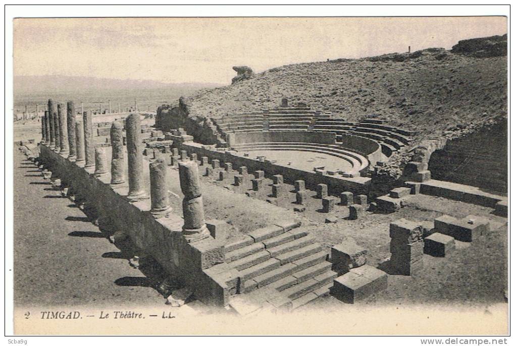 RUINES ROMAINES DE TIMGAD  LE THEATRE