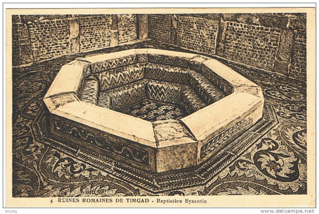 RUINES ROMAINES DE TIMGAD  BAPTISTERE BYZANTIN