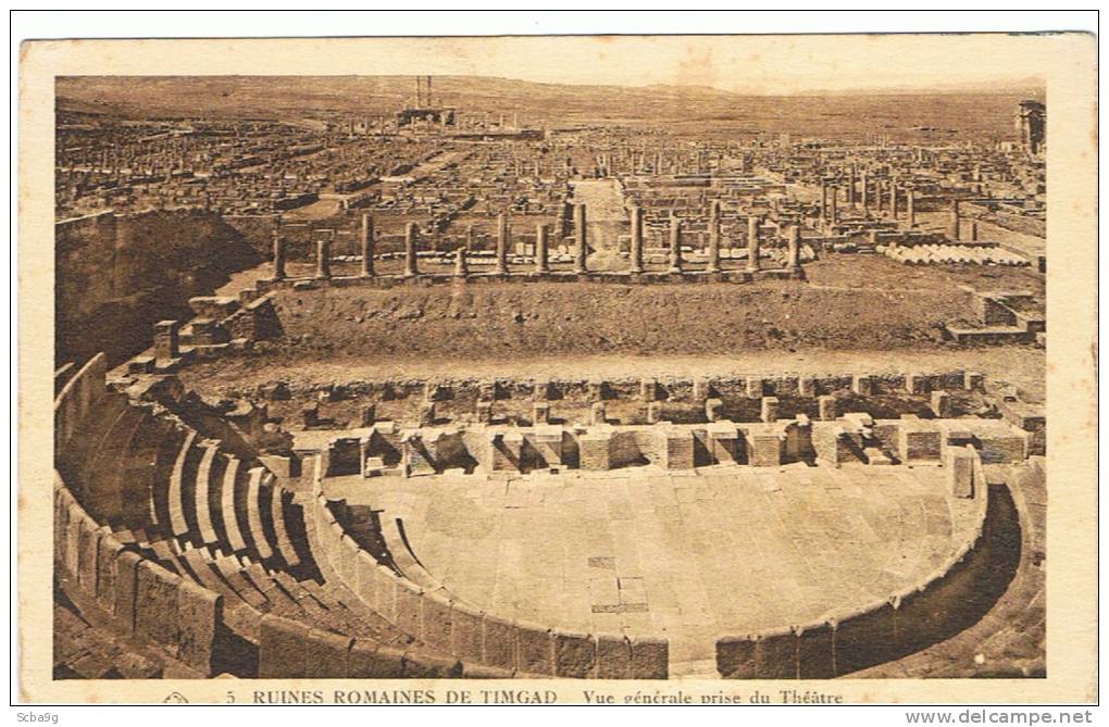 RUINES ROMAINES DE TIMGAD  LE THEATRE
