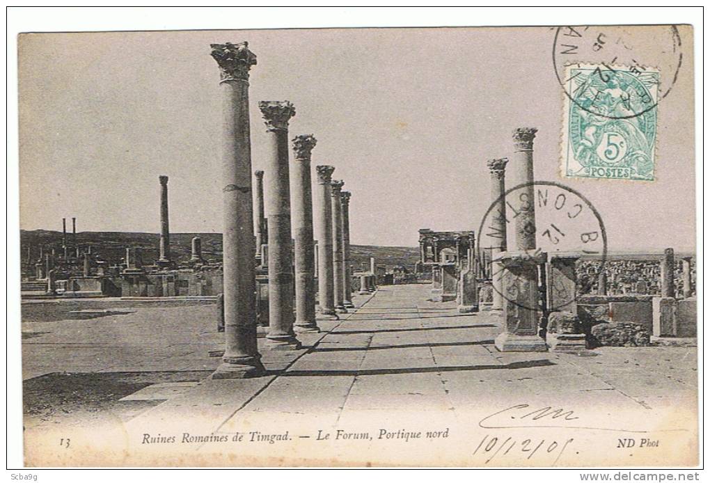 RUINES ROMAINES DE TIMGAD LE FORUM PORTIQUE NORD