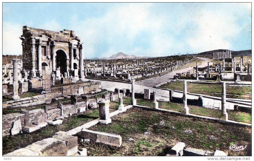 Algérie > Villes > Autres villes Timgad les ruines