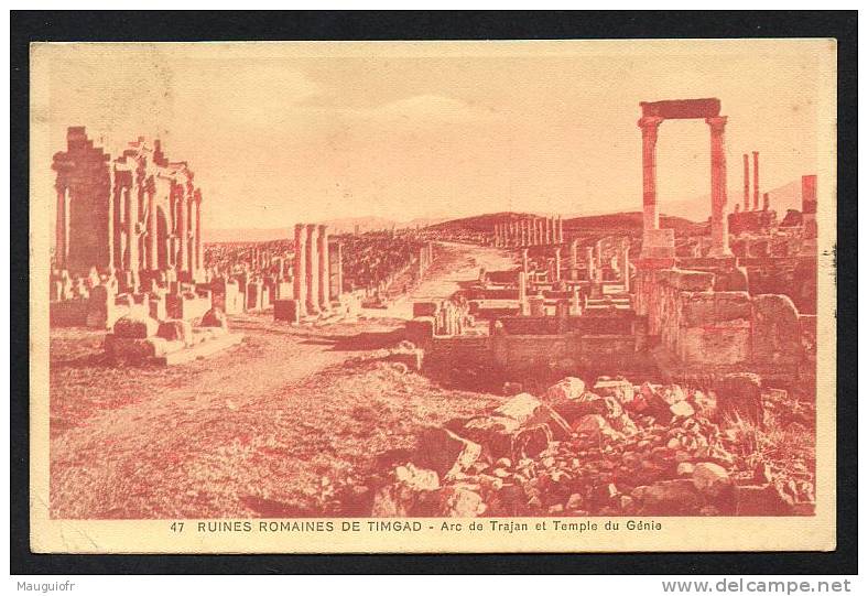 DD / ALGERIE / RUINES ROMAINES DE TIMGAD / ARC DE TRAJAN ET TEMPLE DU GENIE / CIRCULEE EN 1939