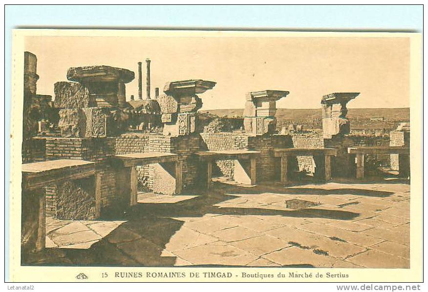 Ruines Romaines de TIMGAD / Boutiques du Marché de Sertius