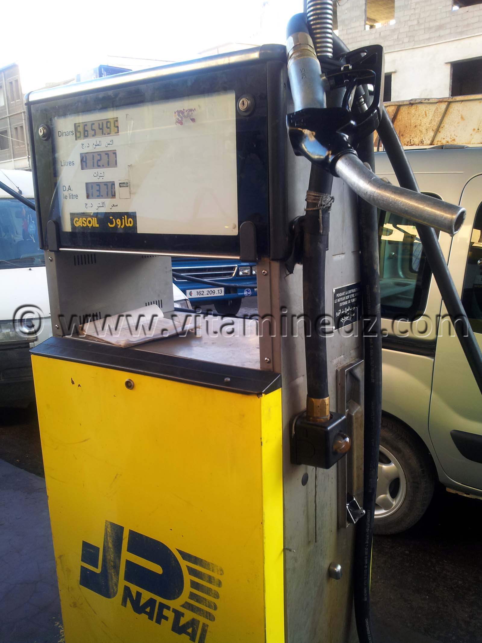 Penurie d'essence Tlemcen en cause les Hallabas