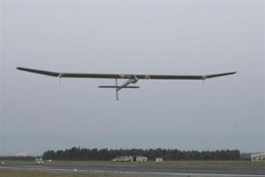 Planète - L'avion solaire de Piccard près d'achever sa traversée des USA